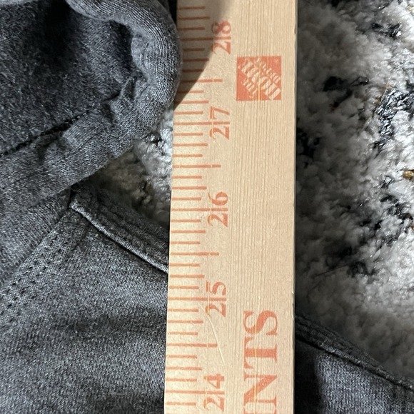 Nike Men's Embroidered Swoosh Pullover Hoodie Men's Size Medium, Grey - Picture 6 of 6